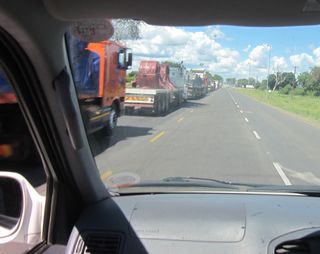 Kazugula ferry queue